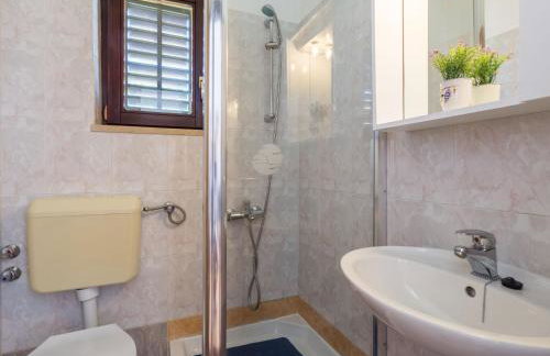 Apartment Nena-1 by Interhome - Foto 14