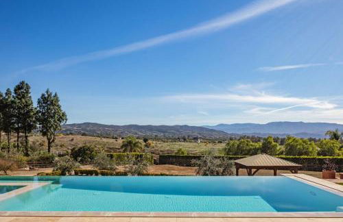 Villa de la Sky Ranch Sprawling Tuscan Villa in Wine Country - Foto 9