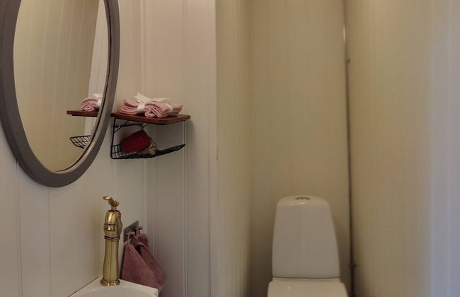 Bright and Spacious Living in Historic Building - Photo 15