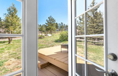 Near Red Rocks with Hot Tub, Fire Pit and Views - Foto 21