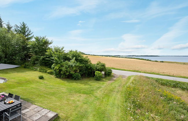 "Ephra" - 250m to the fjord - Foto 6