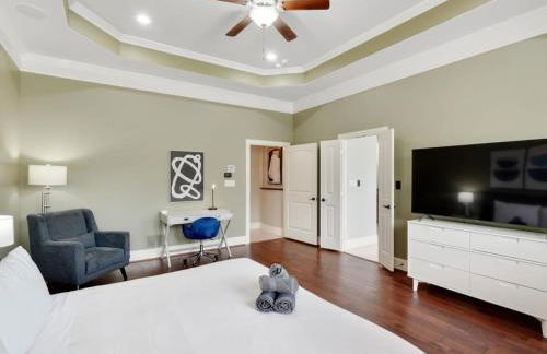 Luxury4000sqft Hot Tub Games Cinema FTWorth ATTST - Photo 26