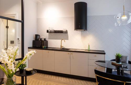 Pierrot & Pierrette Mesnicka - Foto 9