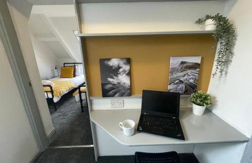 Westm-3 Bdrm 3 bathrooms 1 EnSuite Fab for contractors Free Parking and Wi-Fi - Foto 2