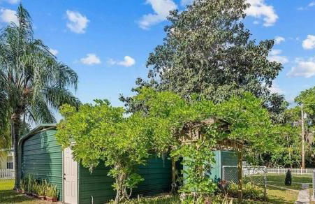 FREE BOAT to use ,Fish Camp, Water Front, Pets ok - Foto 8