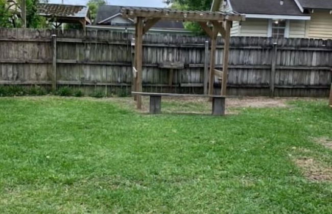 Cozy and Private Retreat - Photo 19