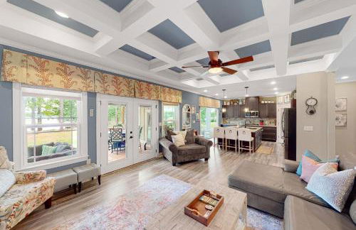 Large Waterfront Lake Murray Home with Dock - Foto 7