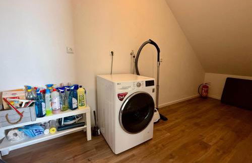 Klimatisierte OG Wohnung - Photo 3