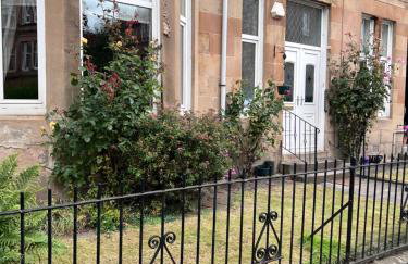 Victorian 3 BR main door flat, King size beds , large rooms - Foto 29