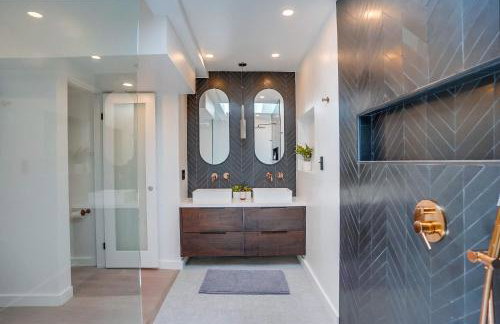 Private Not-So-Tiny Home - Yard & Dogs OK - Foto 21