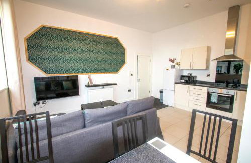 Ideal for groups - Lovely 2 Bedroom Apartment - Free Parking, Transit links, Close to Stadiums - Foto 5