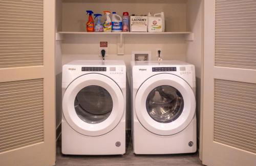 New! The Vibe Med Center Apartments - Central Houston - Photo 13