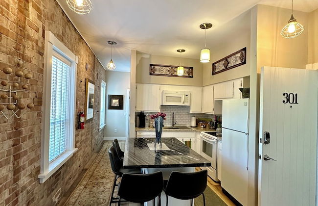 Bisbee Brownstone Suites - Photo 41