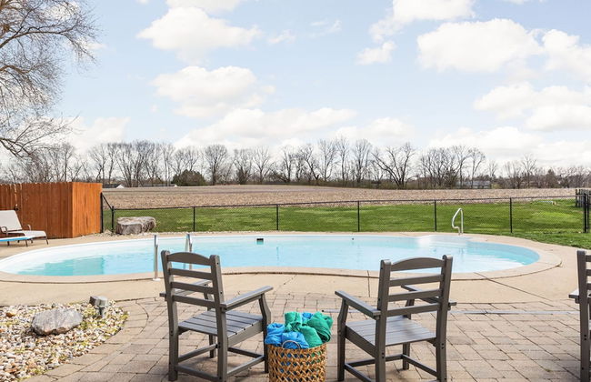 Hometown Hideaway - 4BR 2 5BA Pool Game Room - Foto 51