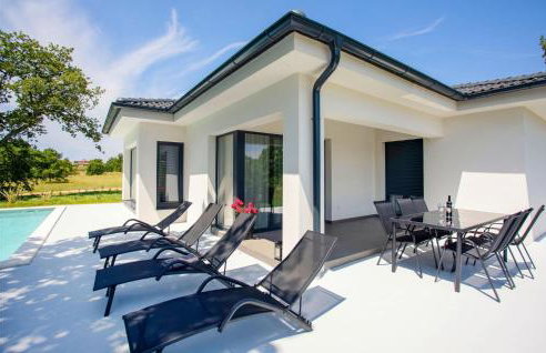 3 Bedroom Amazing Home In Rasa - Foto 9