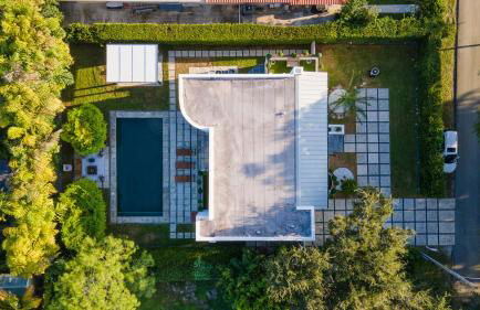 Fascinating Luxe Two-Level Villa BY THE GLAMHOMES - Foto 25