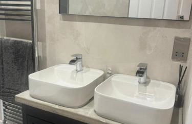 Premium Apartment in Redhill Town Centre - Foto 11