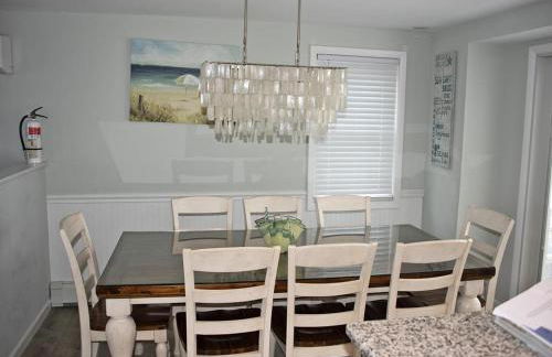 Pet Friendly, Single Family, Private Heated Pool, Hot Tub, Beach Badges And Beach Equipment, Private Fenced In Yard, Deck And Covered Patio, Granite, - Foto 8