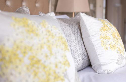 Homefield - Chic charm with unrivalled river views - Foto 36