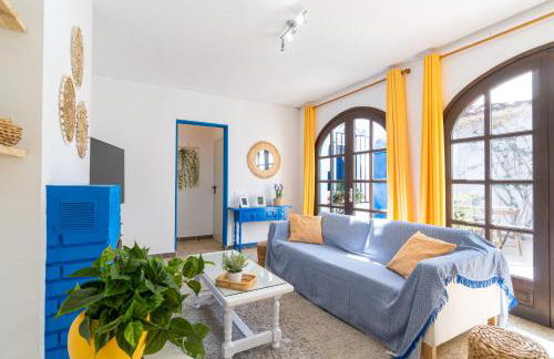 Cambrils Beach - 8 min to Beach - AC - WiFi - Terrace - 8 Guests - Photo 32