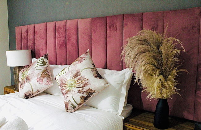 Remarkable 1-bed Apartment in Sandton - Photo 5