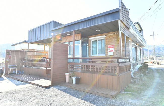 Sokcho Daemyung Pension - Photo 1