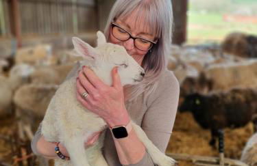 Idyllic 2 Bedroom Self-Contained UpsideDown Annexe - Photo 60