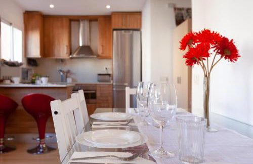 Cute Apartment in Sants Station with HBO & Alexa & AC - Photo 2