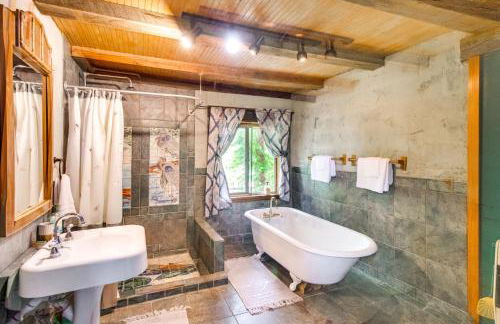 4 Mi to Historic District Calico Rock Cabin! - Foto 15