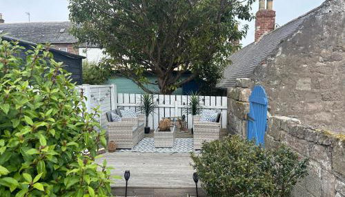 The Place - Photo 5, Garden