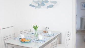 Sestri Chic - A Due Passi dal Mare - Photo 3