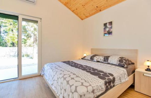 Amazing Home In Bijeli Vir - Foto 31