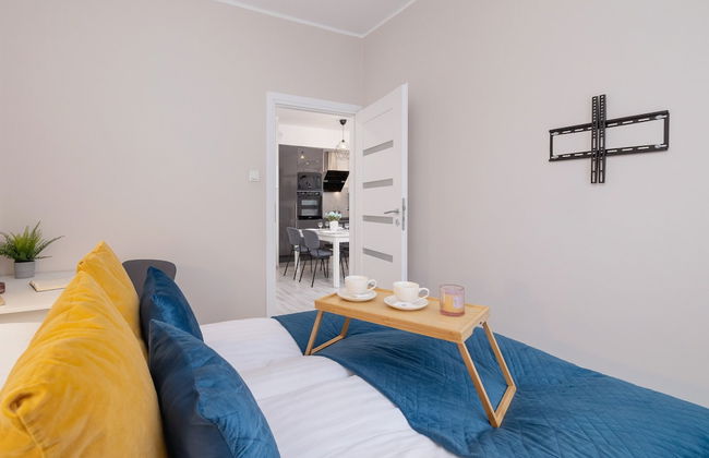 Apartment With Garden by Renters - Photo 5