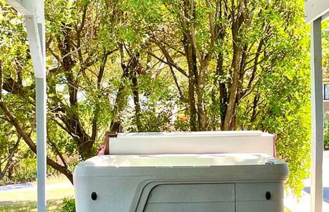 4 2 wow 180 Lake Views hot tub Pickleball Tennis POA Court EV Charger Wheelchair Ramp POA Pool - Foto 30