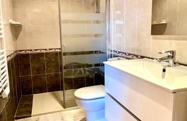 Espectaculares vistas al mar en chalet con piscina - Foto 13