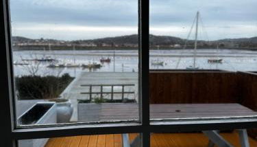 Compton House 1 - Photo 5