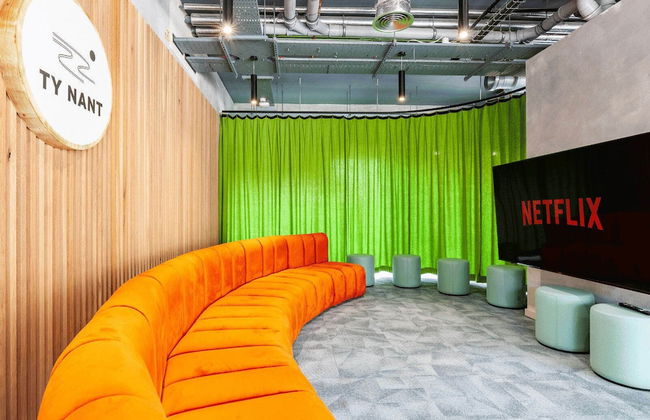 For Students Only - Ty Nant in Swansea - Foto 19