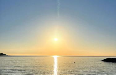 Sea View Studio with Balcony, Near Italy & Monaco - Foto 16