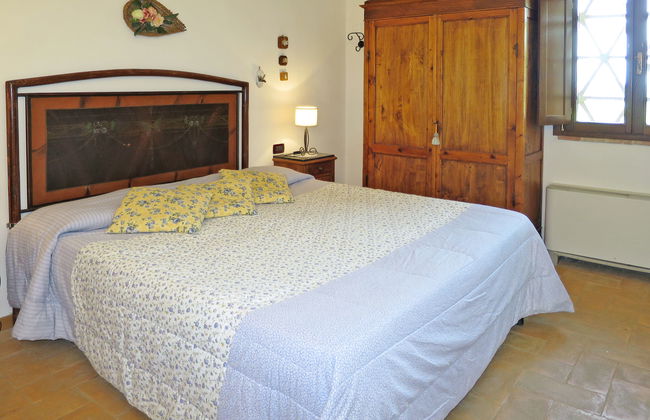 5 bedroom House in San Gimignano with private pool and garden - Photo 17