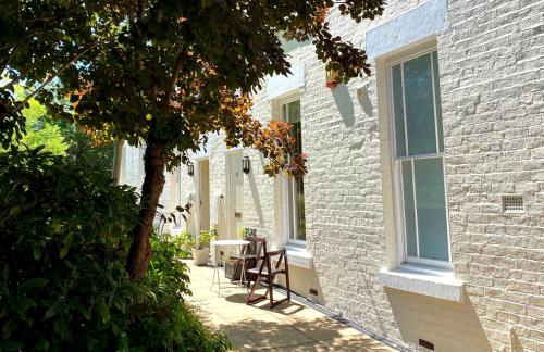 Fabulous 2 bed Historic Ground floor apartment Belper with free car parking next to property - Foto 3