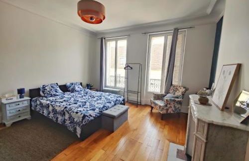 large 5-bedroom 2 floor apartment 200 m2 - Foto 3