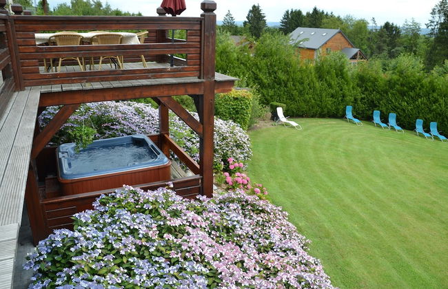 Affluent Chalet in Septon with Whirlpool, Sauna, Hot Tub - Photo 52