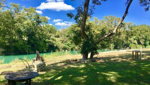 The River House - Photo 4