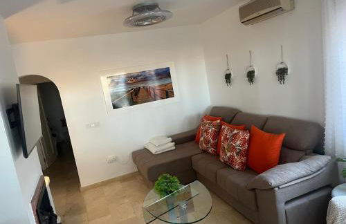 Stunning 3 bedroom Large House in Great Location - Foto 6