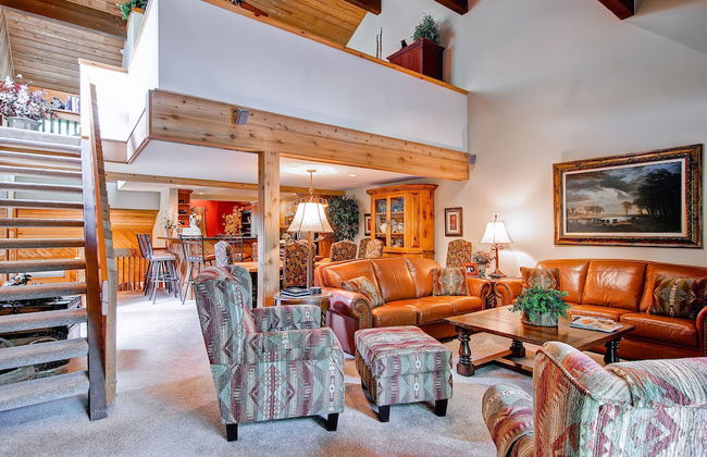 Ridgepoint Townhomes by East West Hospitality - Foto 57