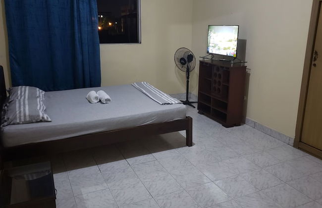 Mom's House Granada - Photo 20