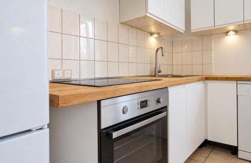Spacious Munich Apartment for 10 NEAR Oktoberfest - Photo 13