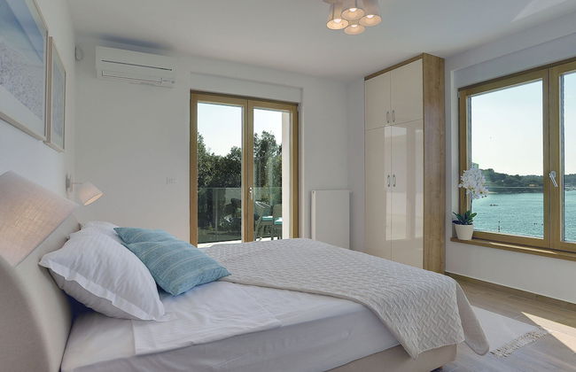 Beautiful Villa by the sea - Photo 7