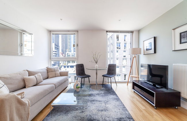 1 Bed Apartment in Canary Wharf - Foto 1