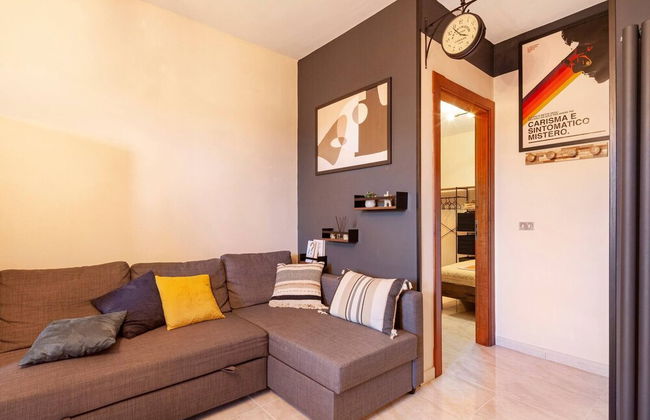 - The Artist Village - Photo 10